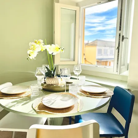 Gold Apartment Elegante Loft Porta Susa * Turin